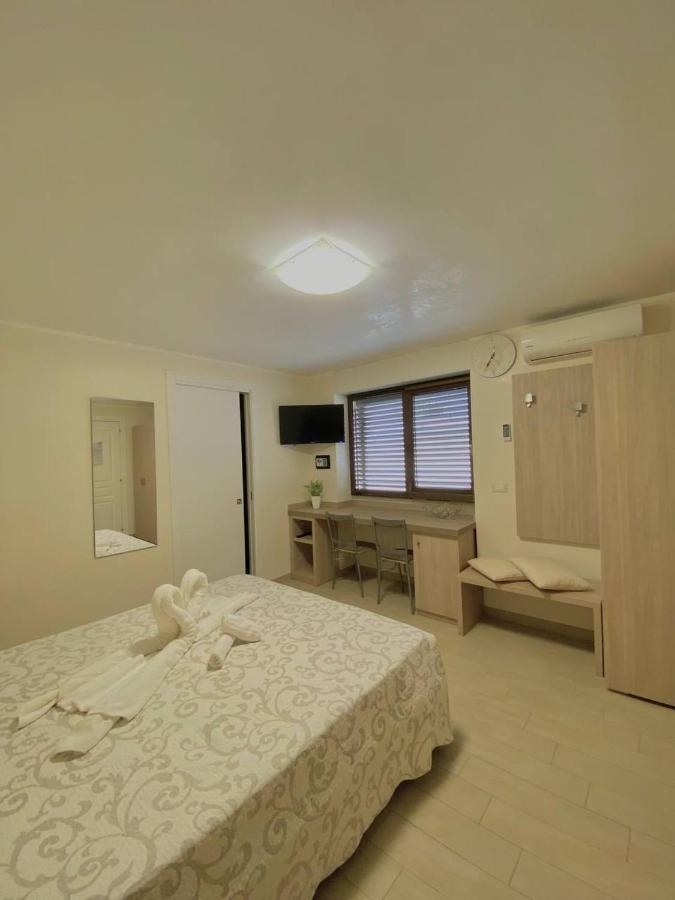 Viola Apartment Porto Cesareo Exterior photo